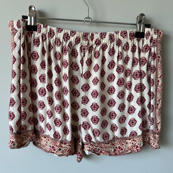 Earthbound Printed Shorts - Picture 2 of 4